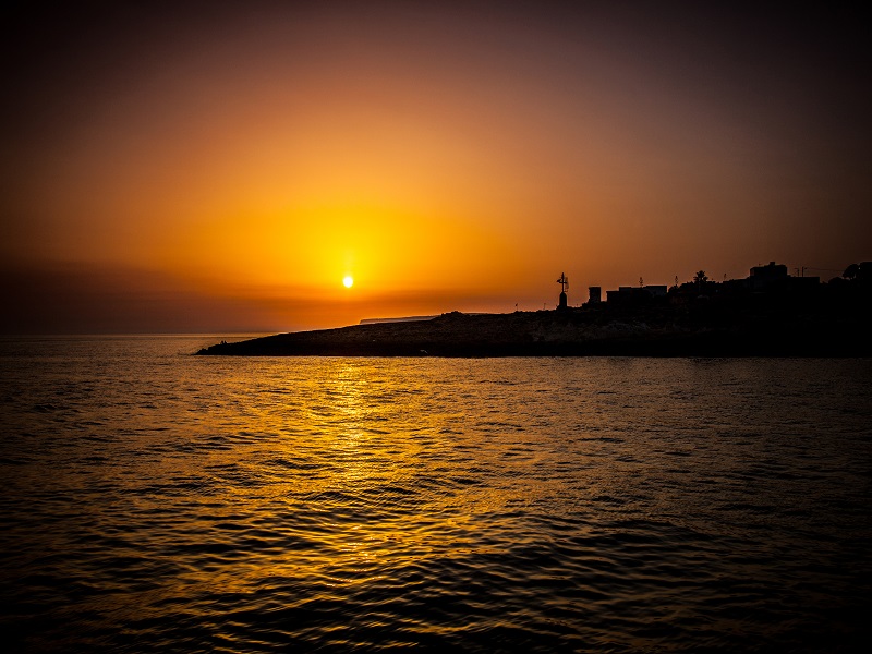 Gita in barca a Lampedusa al tramonto